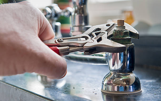 Best Carpet water damage restoration  in Lakewood, CA